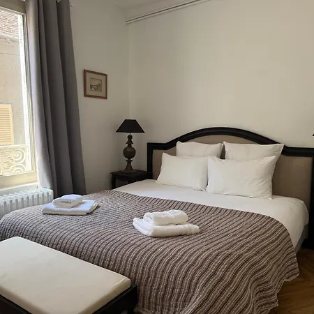 Le St Ayoul -chic & Centre Provins