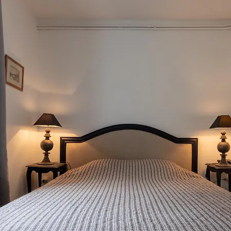 Le St Ayoul -chic & Centre Provins
