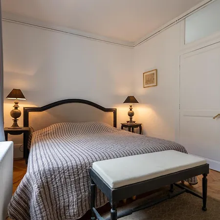Le St Ayoul -chic & Centre * Provins